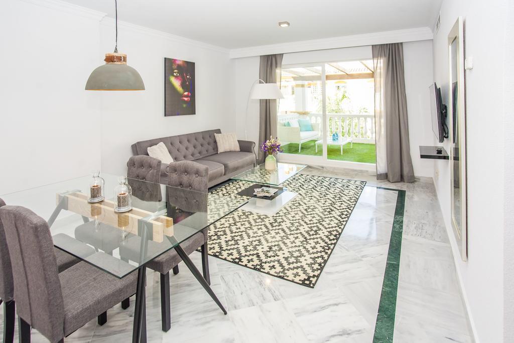 Dama De Noche Playground Apartment มาร์เบยา ภายนอก รูปภาพ