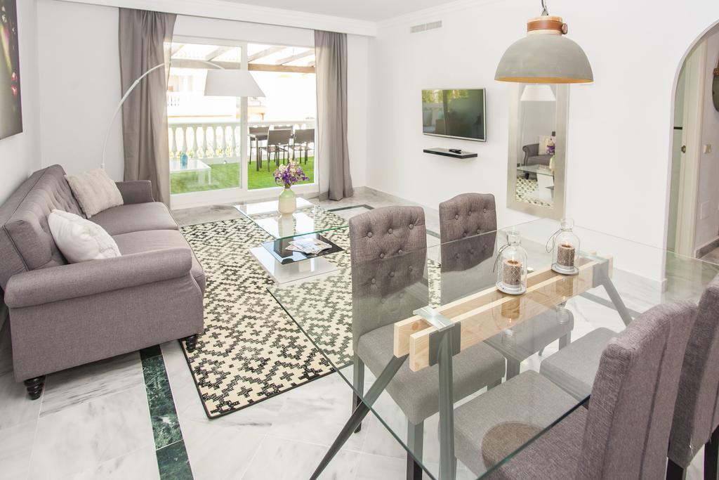Dama De Noche Playground Apartment มาร์เบยา ภายนอก รูปภาพ