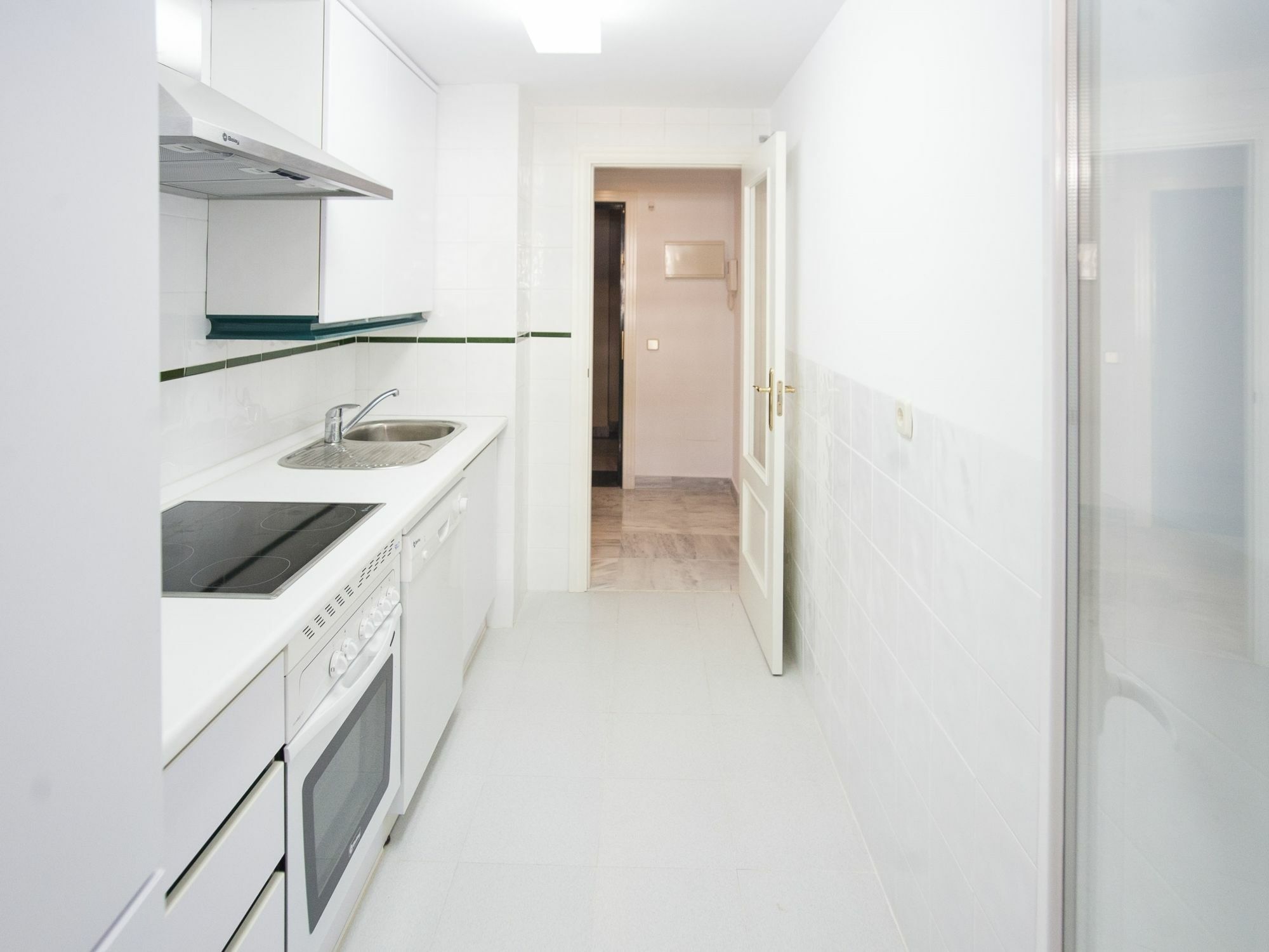 Dama De Noche Playground Apartment มาร์เบยา ภายนอก รูปภาพ